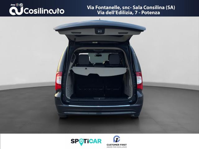 LANCIA Voyager usata, con Interni in pelle