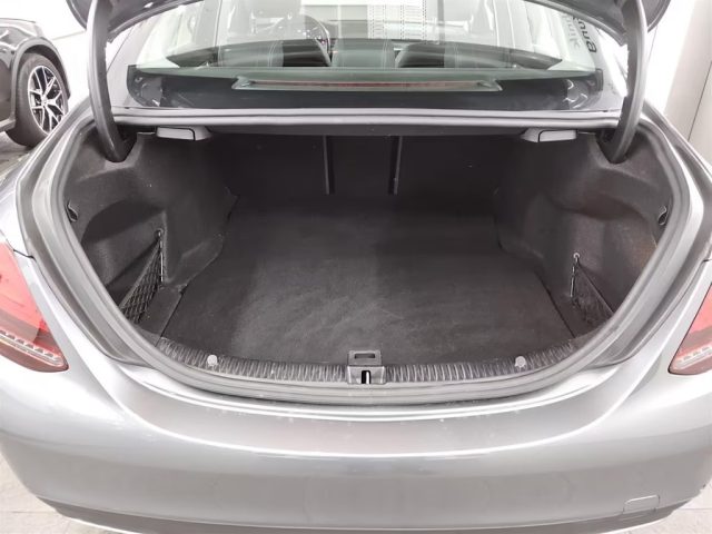 MERCEDES-BENZ C 220 usata, con Cronologia tagliandi