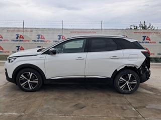 PEUGEOT 3008 Hybrid 225 e-EAT8 GT