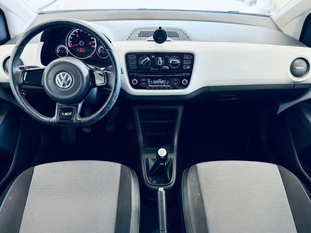 VOLKSWAGEN up! usata, con Fendinebbia