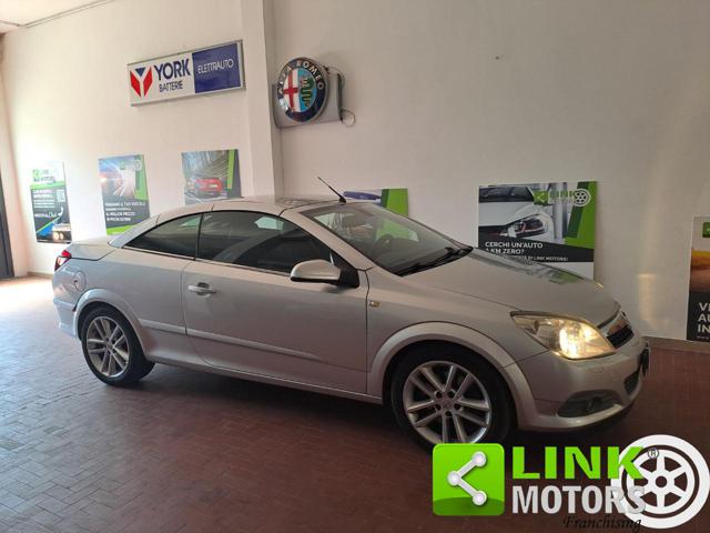 OPEL Astra usata, con Climatizzatore