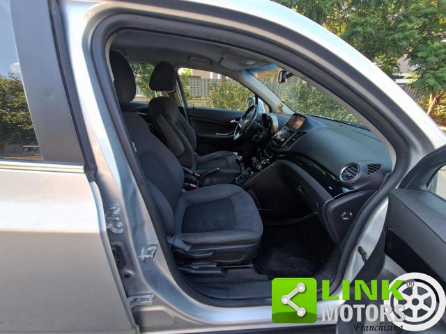 CHEVROLET Orlando usata, con Sedile posteriore sdoppiato