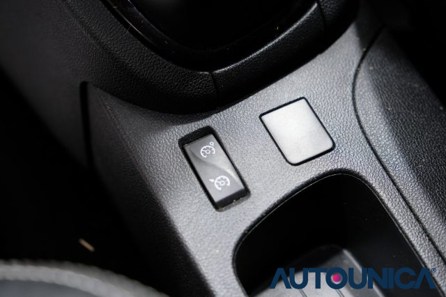 RENAULT Clio usata, con Sensore di luce