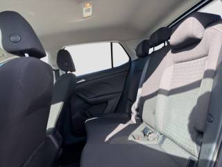 VOLKSWAGEN T-Cross usata 9