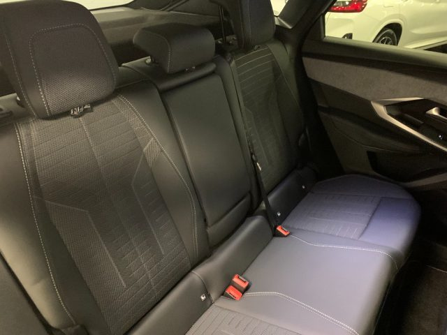 PEUGEOT 3008 usata, con Vetri oscurati