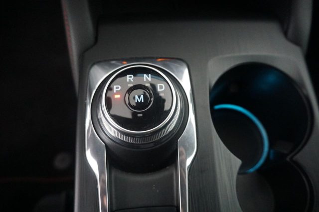 FORD Kuga usata, con Sistema di navigazione