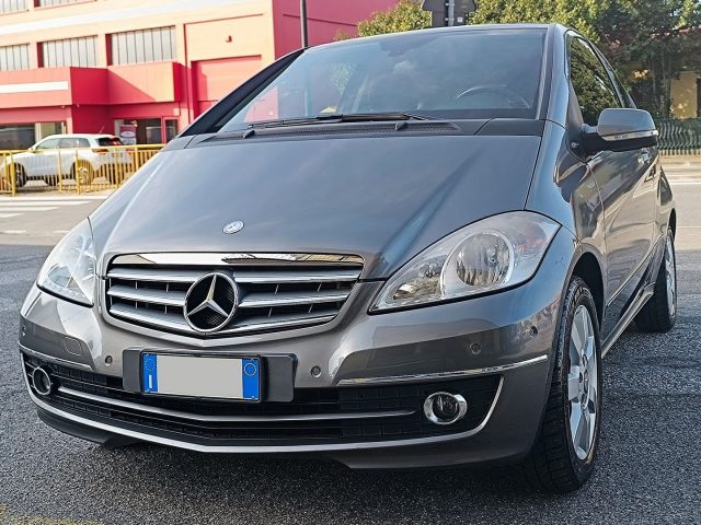 MERCEDES-BENZ A 150 usata, con Sensore di luce