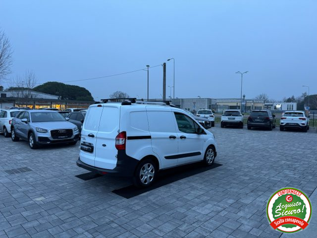 FORD Transit Courier usata, con Controllo trazione
