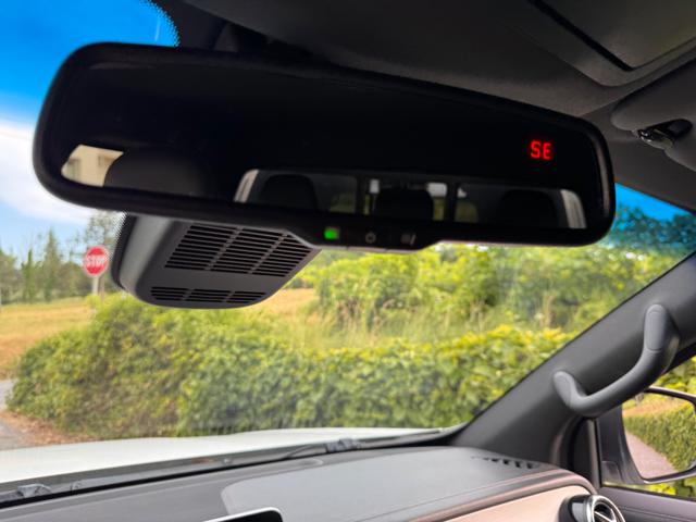 MERCEDES-BENZ X 250 usata, con Park Distance Control
