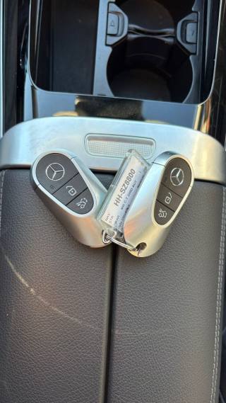 MERCEDES-BENZ C 220 usata, con Fari LED