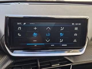 PEUGEOT 2008 usata, con Sedile posteriore sdoppiato