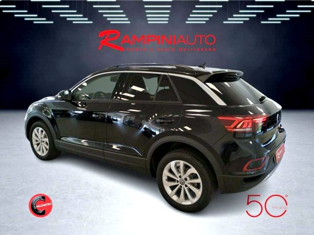VOLKSWAGEN T-Roc usata 9
