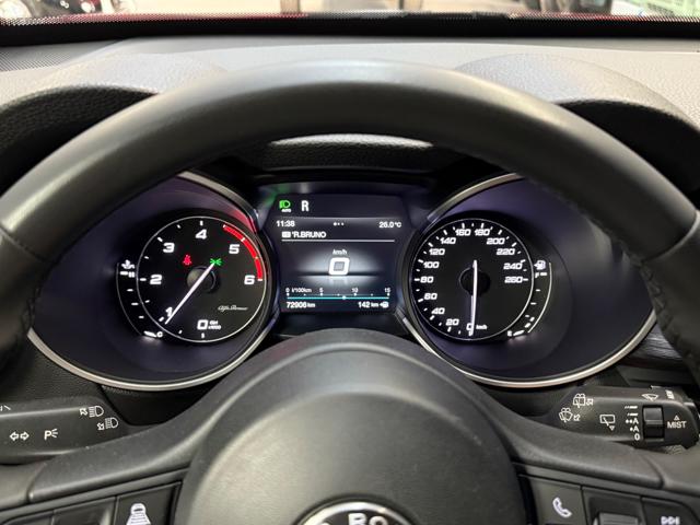 ALFA ROMEO Stelvio usata, con Volante in pelle