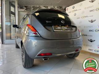LANCIA Ypsilon usata, con Sensori di parcheggio posteriori