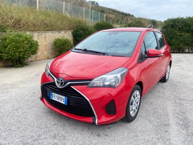 TOYOTA Yaris usata, con Airbag