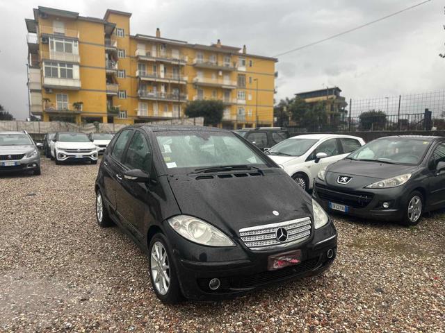 MERCEDES-BENZ A 180 usata, con Airbag