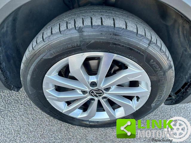 VOLKSWAGEN T-Roc usata, con Park Distance Control