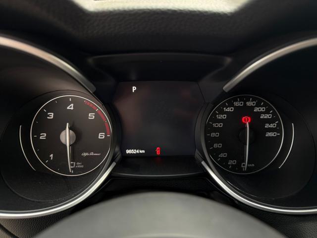 ALFA ROMEO Stelvio usata, con Chiusura centralizzata