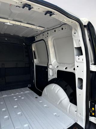 VOLKSWAGEN Caddy usata, con Sistema di navigazione
