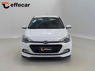 HYUNDAI i20 usata, con Airbag