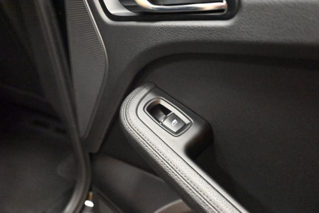 PORSCHE Macan usata 63