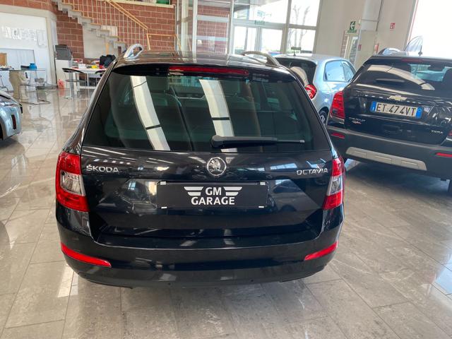 SKODA Octavia usata, con Park Distance Control