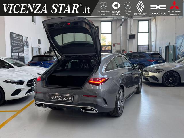 MERCEDES-BENZ CLA 200 usata, con Sedile posteriore sdoppiato