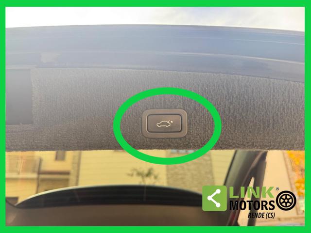 VOLVO XC60 usata, con Climatizzatore automatico, 2 zone