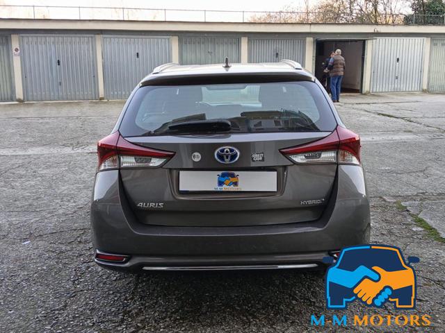 TOYOTA Auris Touring Sports usata, con Cerchi in lega