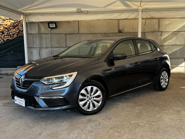 RENAULT Megane usata, con Airbag