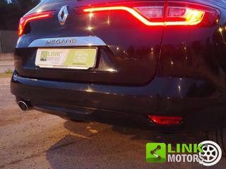 RENAULT Megane usata, con Sensori di parcheggio posteriori