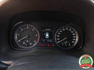 HYUNDAI Kona usata, con Volante in pelle