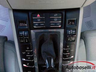 PORSCHE Macan usata, con Airbag posteriore