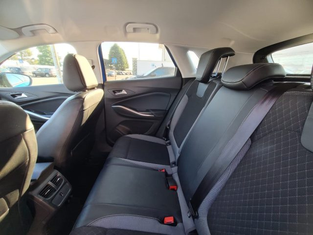 OPEL Grandland usata, con Controllo automatico clima