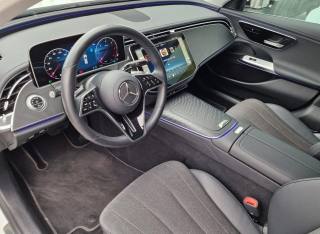 MERCEDES-BENZ E 220 usata, con Cronologia tagliandi