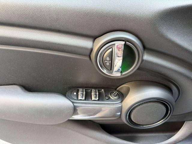 MINI Cooper D usata, con Specchietti laterali elettrici