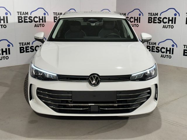 VOLKSWAGEN Passat Variant usata, con Airbag