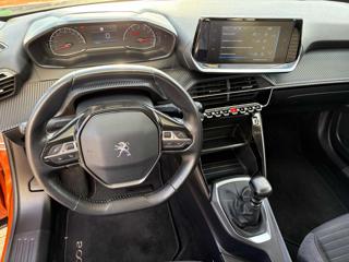 PEUGEOT 2008 usata, con Climatizzatore