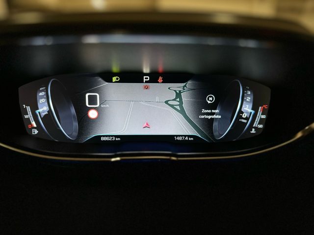 PEUGEOT 3008 usata, con Cruise Control