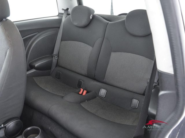 MINI One usata 9