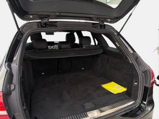 MERCEDES-BENZ C 220 usata, con Lettore CD