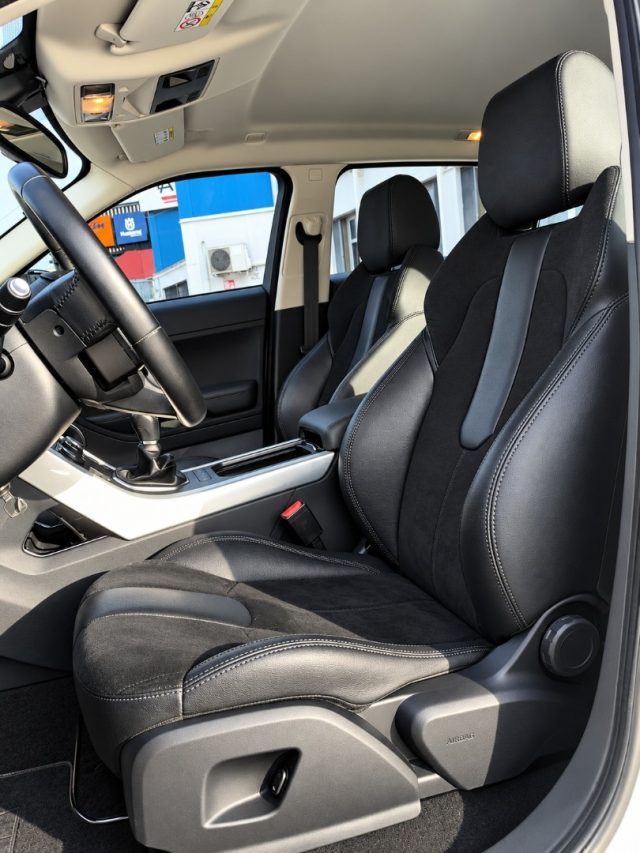 LAND ROVER Range Rover Evoque usata, con Fari Xenon