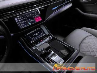 AUDI Q8 usata, con Autoradio digitale