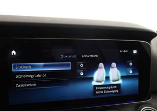MERCEDES-BENZ E 220 usata, con USB