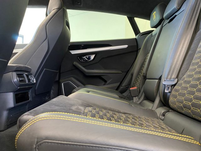 LAMBORGHINI Urus usata, con Specchietti laterali elettrici