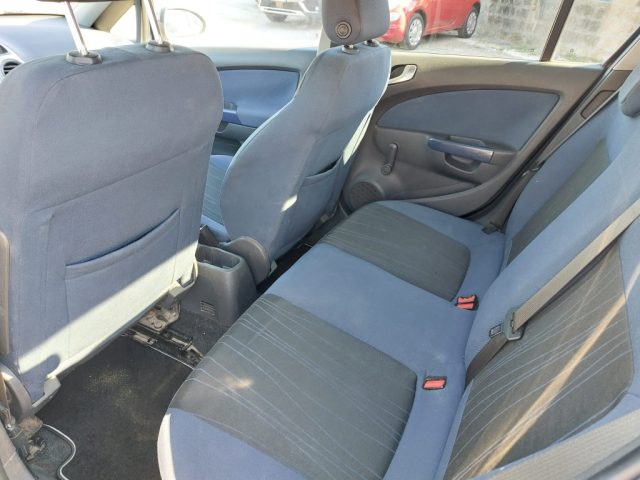 OPEL Corsa usata, con Controllo trazione