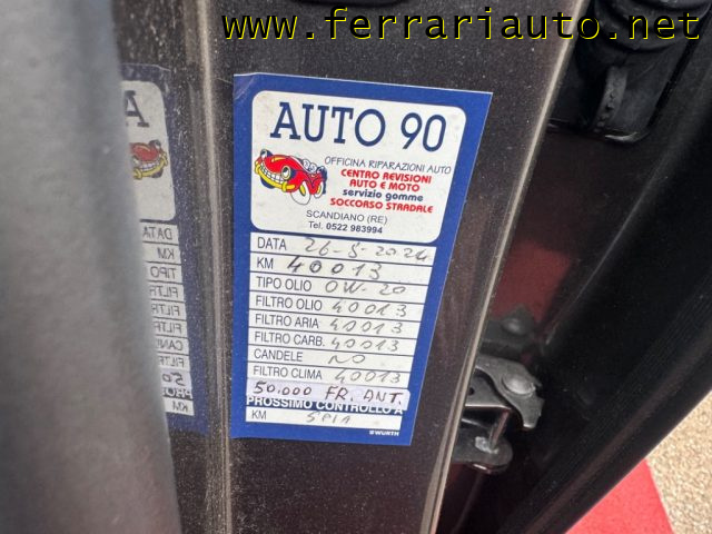 PEUGEOT 2008 usata, con Controllo automatico clima