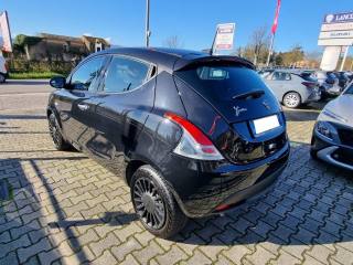 LANCIA Ypsilon usata, con Controllo trazione