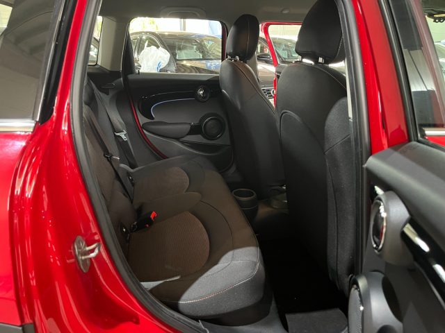 MINI Cooper usata, con Touch screen