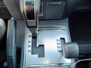 MITSUBISHI Pajero usata, con Sedile posteriore sdoppiato